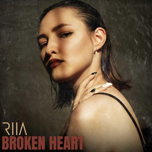 Broken Heart - Riia