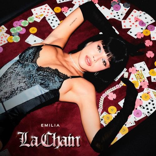 La Chain - Emilia