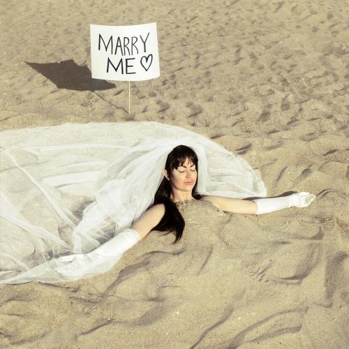 Marry Me - Aura Dione